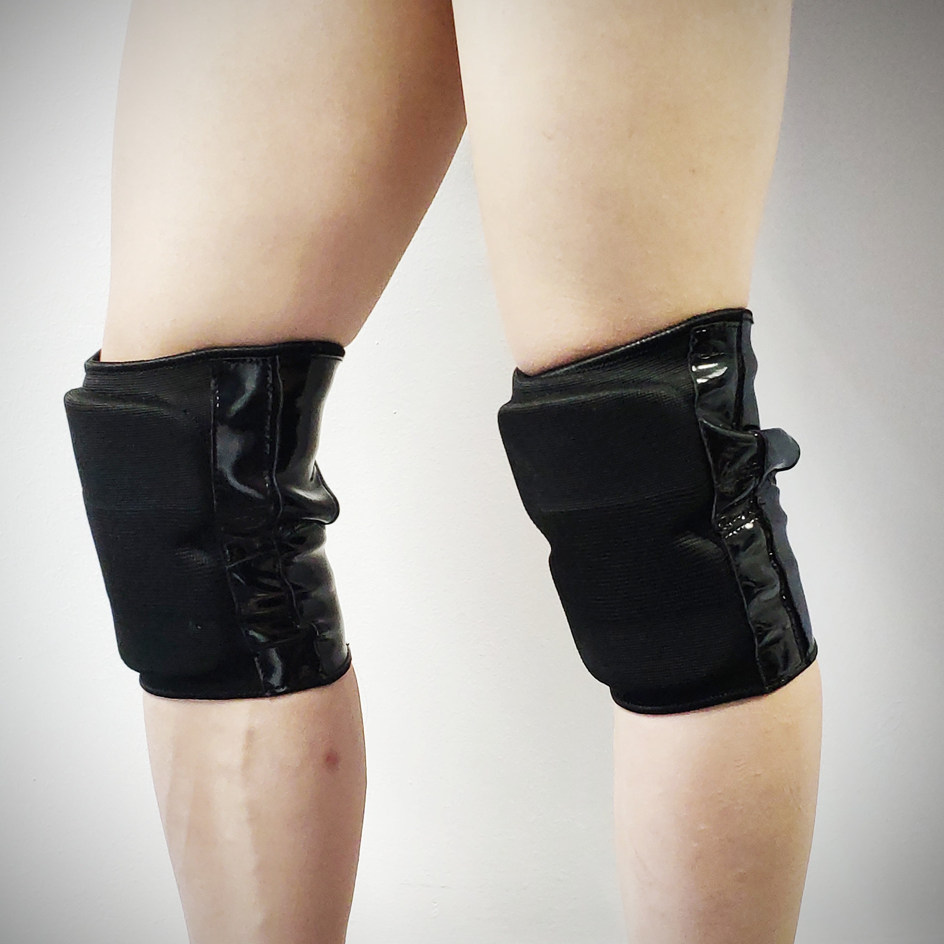 Mighty Grip Knee Pads - No Tack