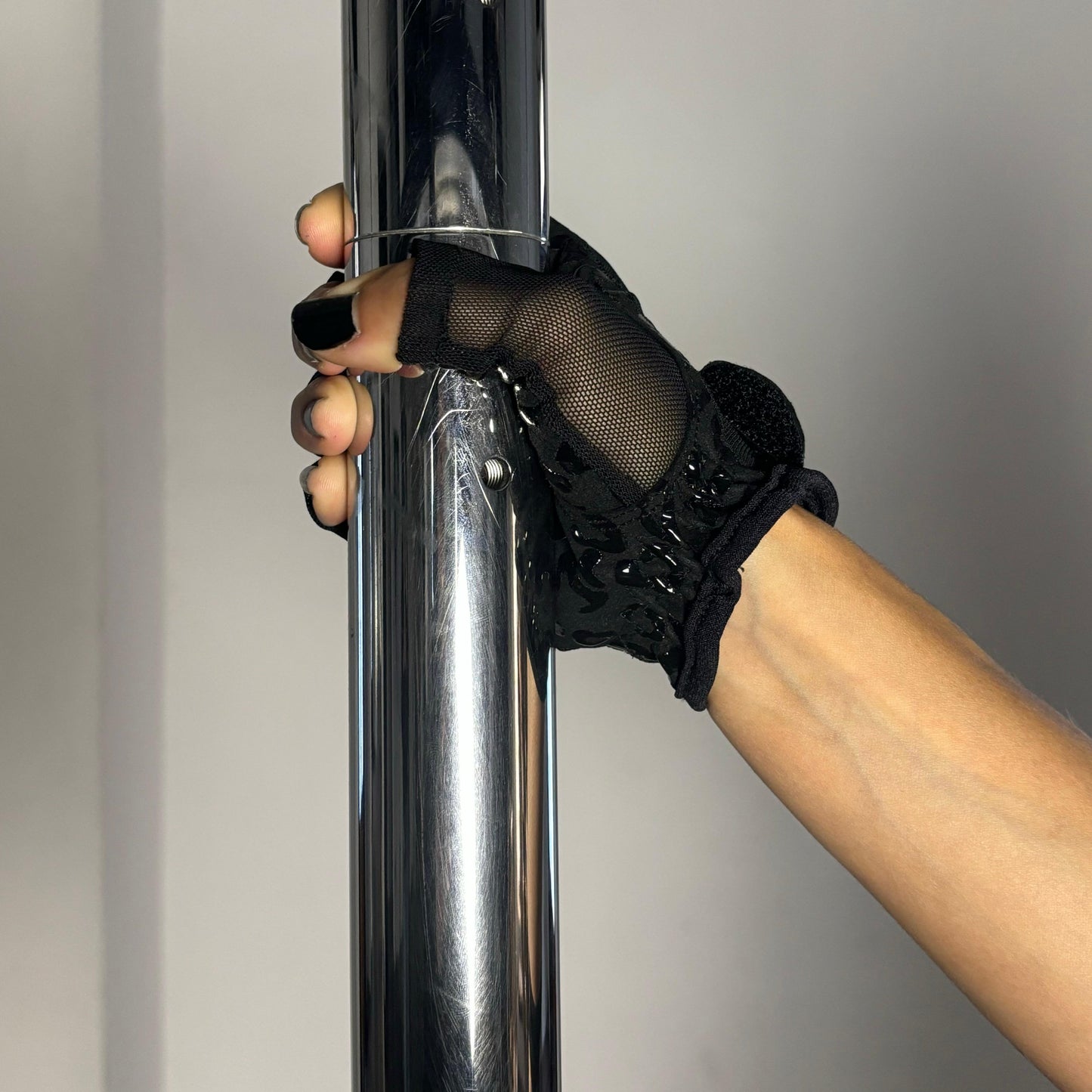 pole dance handschuhe Sticky Leopard Pole Dance Gloves, Maximum Grip and Unique Style – PDT