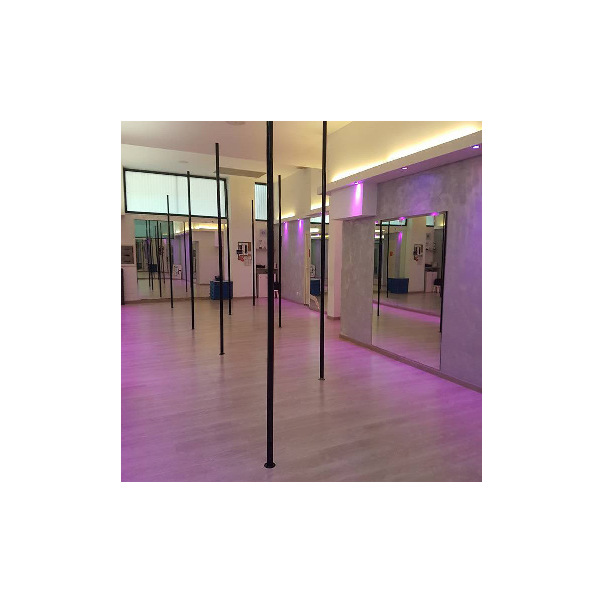 PoleCartridge Evo: palo con cartuccia da pavimento